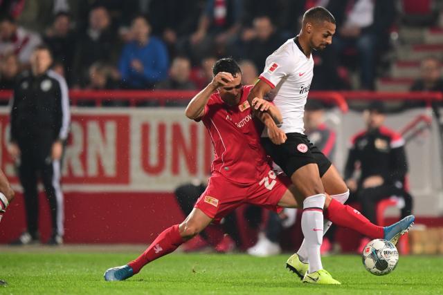 斯诺克世锦赛：肖国栋胜周跃龙 晋级16强