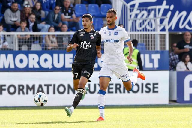 韩德君20分辽宁胜青岛 张宁31分山西负吉林